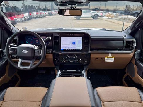 Certified 2025 Ford F350 Lariat image 31