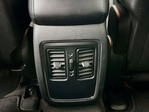 Used 2015 Jeep Grand Cherokee Laredo w/ Quick Order Package 23E image 25