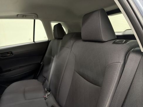 Used 2026 Toyota Corolla Cross LE w/ Moonroof Package FWD image 16