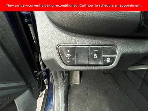 Certified 2024 Kia Seltos S FWD image 16