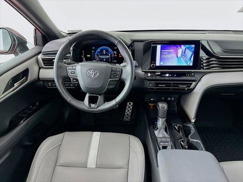 Certified 2025 Toyota Camry SE w/ Convenience Package FWD image 22