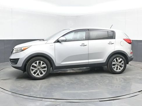 Used 2016 Kia Sportage LX AWD/4WD image 11