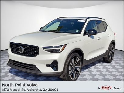 Used 2025 Volvo XC40 B5 Ultra