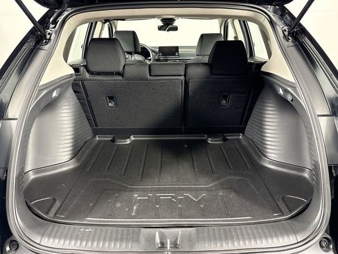 Certified 2023 Honda HR-V LX image 37
