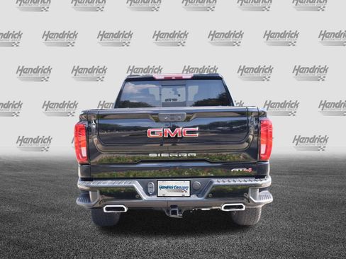 Used 2019 GMC Sierra 1500 AT4 w/ AT4 Premium Package AWD/4WD image 8
