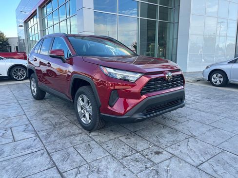 New 2025 Toyota RAV4 XLE image 7