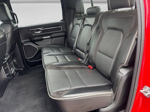 Used 2020 RAM 1500 Laramie AWD/4WD image 14