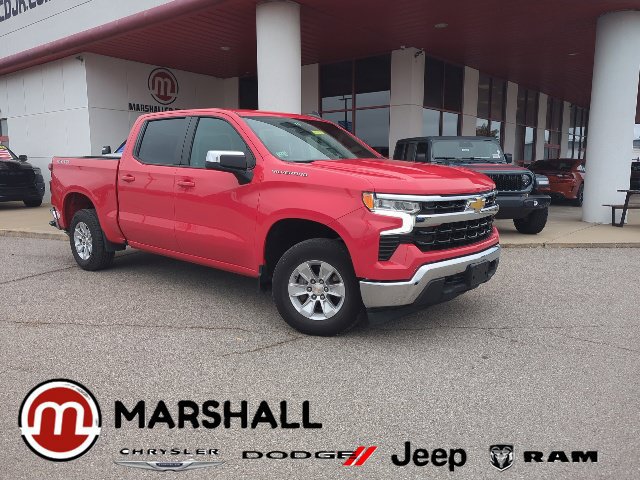Used 2025 Chevrolet Silverado 1500 LT AWD/4WD image 1