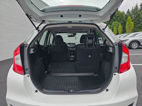 Used 2018 Honda Fit EX image 16