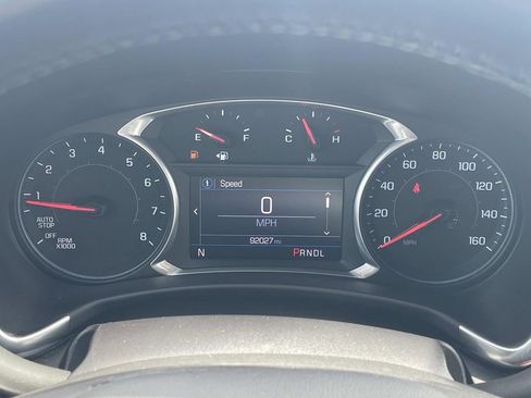 Used 2019 Chevrolet Equinox LT FWD image 30