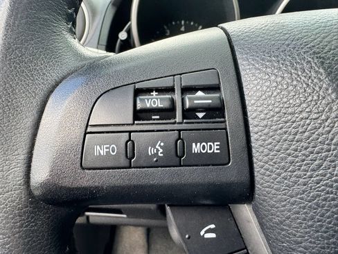 Used 2012 MAZDA MAZDA5 Grand Touring FWD image 37