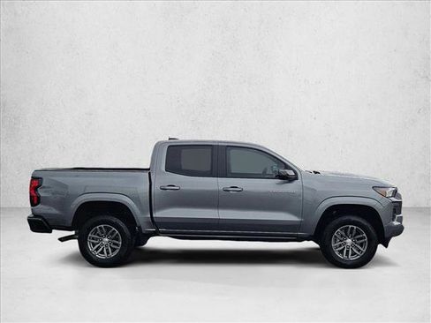 Used 2023 Chevrolet Colorado LT w/ LT Convenience Package image 4