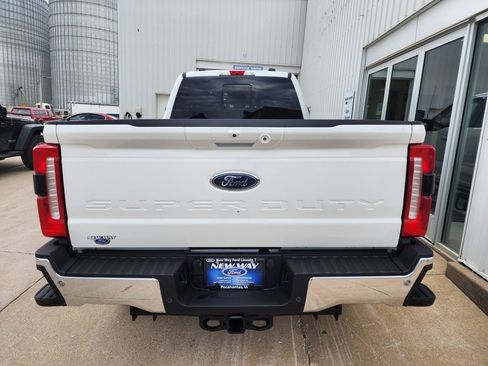 New 2026 Ford F350 Lariat w/ FX4 Off-Road Package image 7