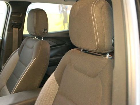 Used 2023 Chevrolet TrailBlazer LT w/ Convenience Package AWD/4WD image 16