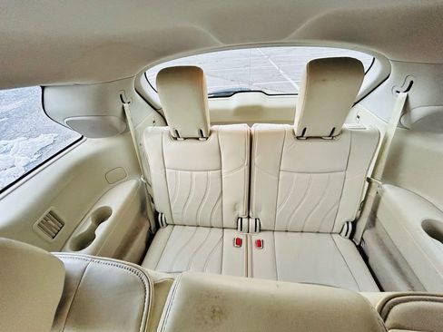 Used 2013 INFINITI JX35 AWD w/ Premium Pkg image 20