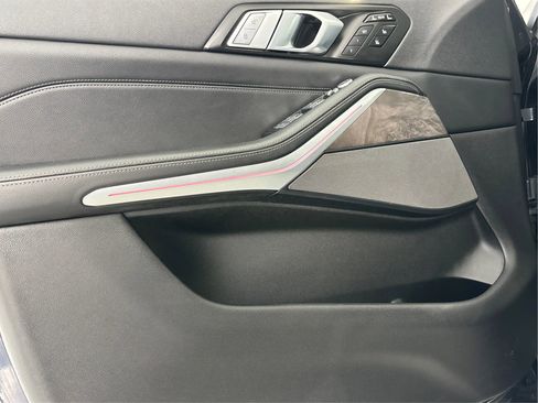 Used 2020 BMW X7 xDrive40i w/ Premium Package image 26