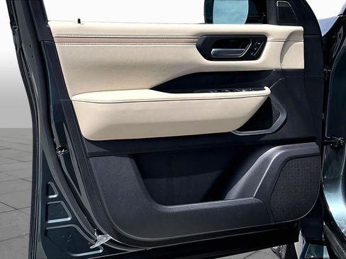 New 2026 Nissan Armada Platinum Reserve AWD/4WD image 10