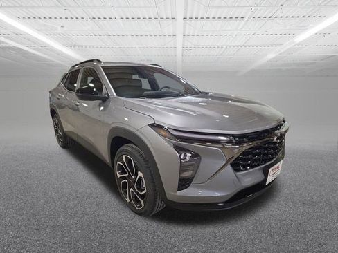 New 2026 Chevrolet Trax RS w/ Driver Confidence Package image 4