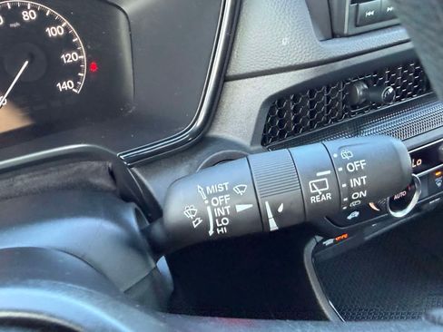 Used 2024 Honda CR-V EX image 27