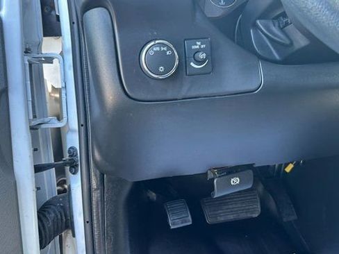 Used 2023 GMC Savana 2500 w/ Driver Convenience Package image 23