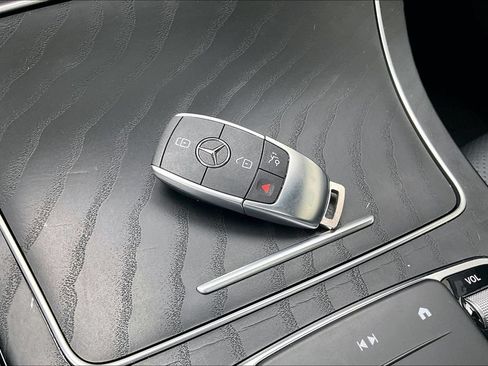 Certified 2023 Mercedes-Benz GLC 300 4MATIC Coupe image 10
