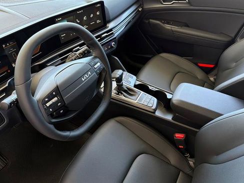 New 2026 Kia Sportage EX FWD image 10