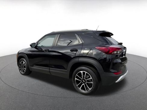 Used 2025 Chevrolet TrailBlazer LT image 10