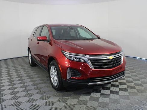 Used 2024 Chevrolet Equinox LT image 25