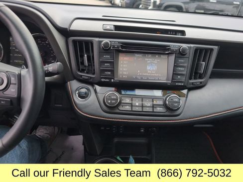 Used 2017 Toyota RAV4 SE image 19