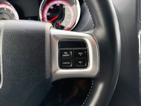 Used 2015 Dodge Grand Caravan SE w/ Quick Order Package 29E SE image 9