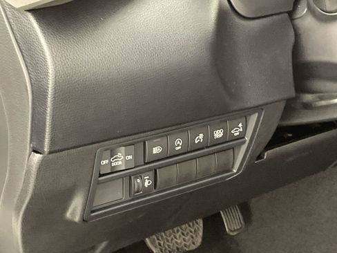 New 2026 Toyota Tundra SR5 image 12