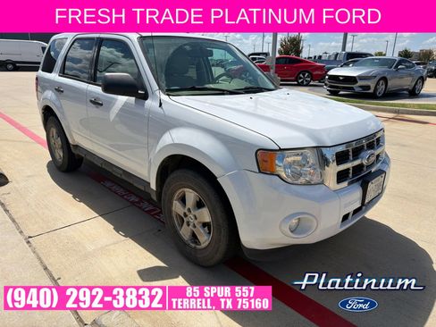 Used 2012 Ford Escape XLT FWD image 1