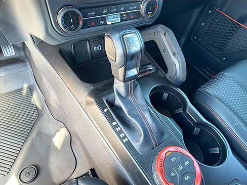 Used 2022 Ford Bronco Raptor image 26