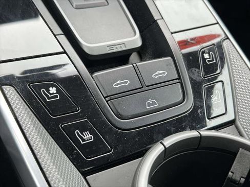 Used 2020 Porsche 911 Carrera 4S image 28