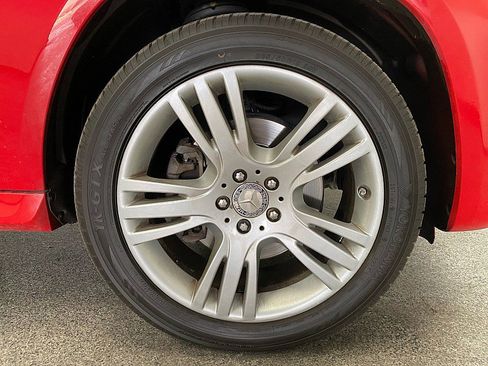 Used 2015 Mercedes-Benz GLK 350 2WD image 25