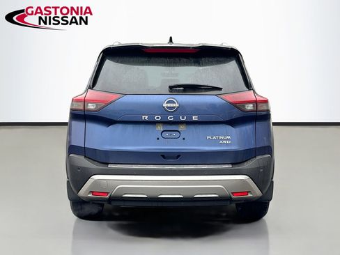 Used 2023 Nissan Rogue Platinum image 7