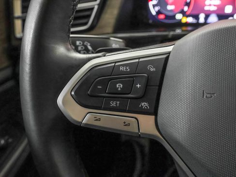 Used 2024 Volkswagen Atlas SEL Premium R-Line image 30