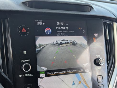 Used 2021 Subaru Outback Limited image 21