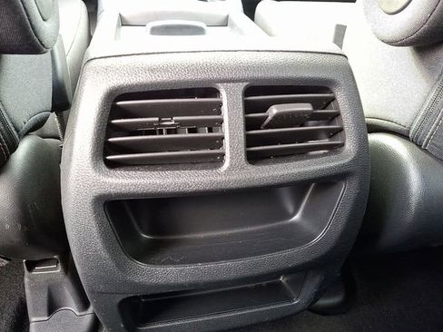 Used 2021 Honda Ridgeline Sport image 11