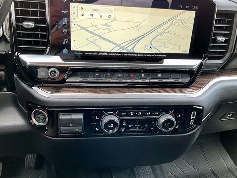 Used 2026 Chevrolet Silverado 1500 RST w/ RST Select Package AWD/4WD image 16