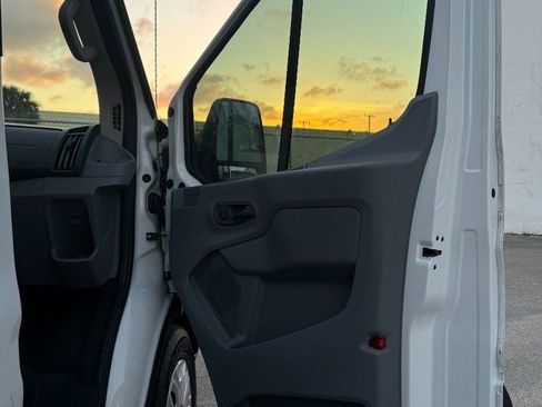 Used 2019 Ford Transit 150 XL image 16