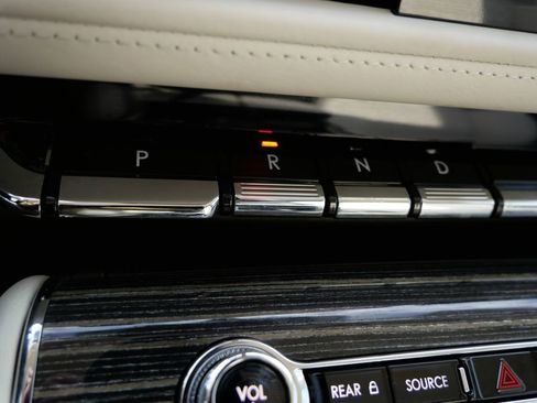 Used 2023 Lincoln Aviator Black Label w/ Dynamic Handling Package image 53