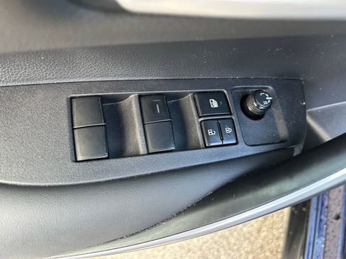 Certified 2023 Toyota Corolla SE image 16