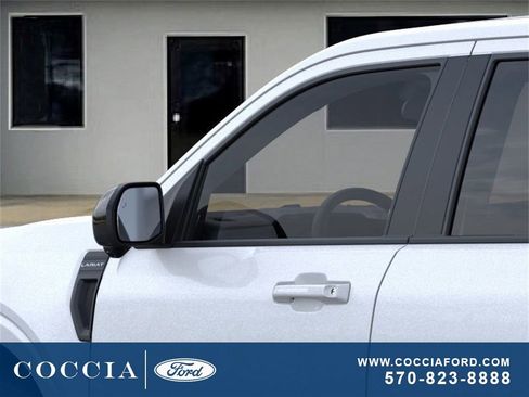 New 2025 Ford Maverick Lariat w/ Black Appearance Package image 21