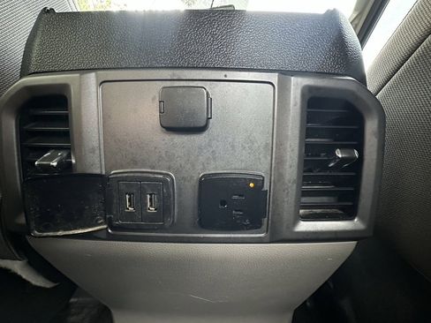 Used 2018 Ford F150 XLT w/ Equipment Group 302A Luxury image 31