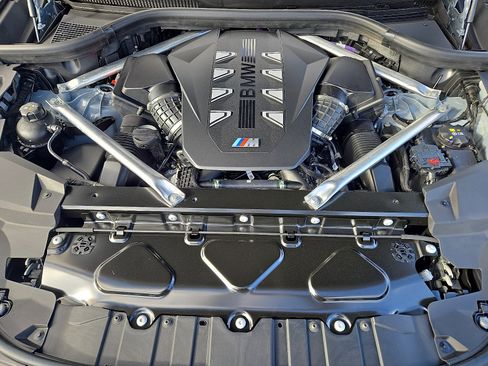 New 2026 BMW X5 M60i w/ Executive Package image 11