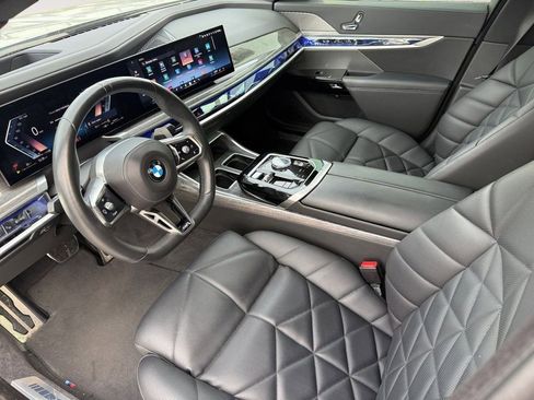 Used 2023 BMW 740i 740i image 18