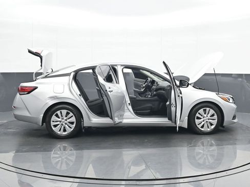 Used 2022 Nissan Sentra S image 26