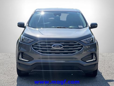 Certified 2024 Ford Edge Titanium AWD/4WD image 28
