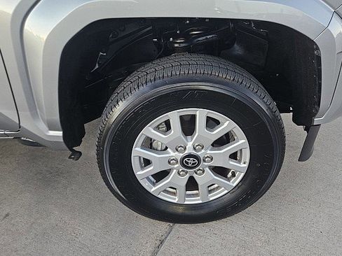 Used 2024 Toyota Tacoma SR5 image 2